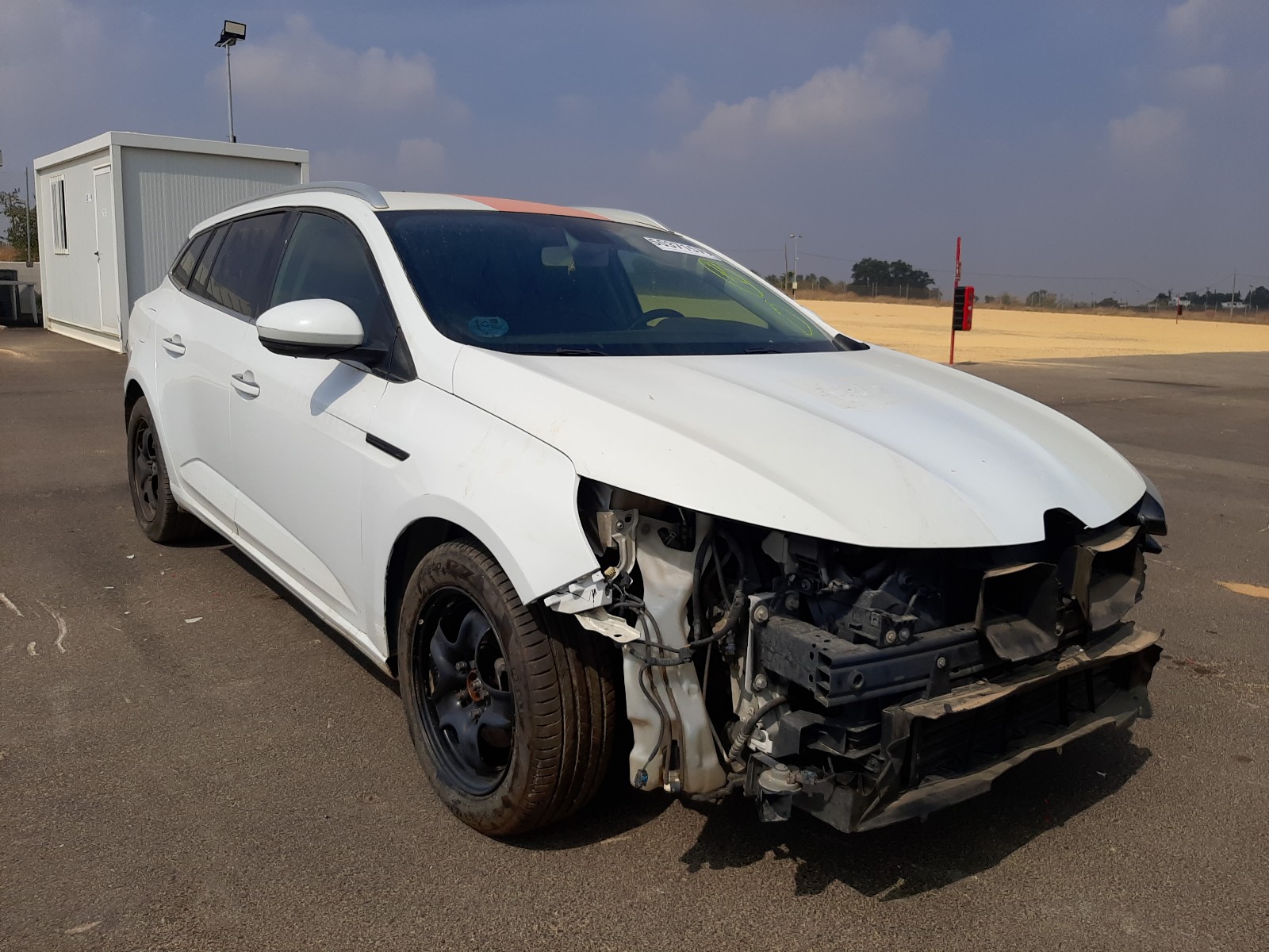 Renault Megane 2019. Lot# 50371579. VIN VF1RFB00961923614. Photo 1